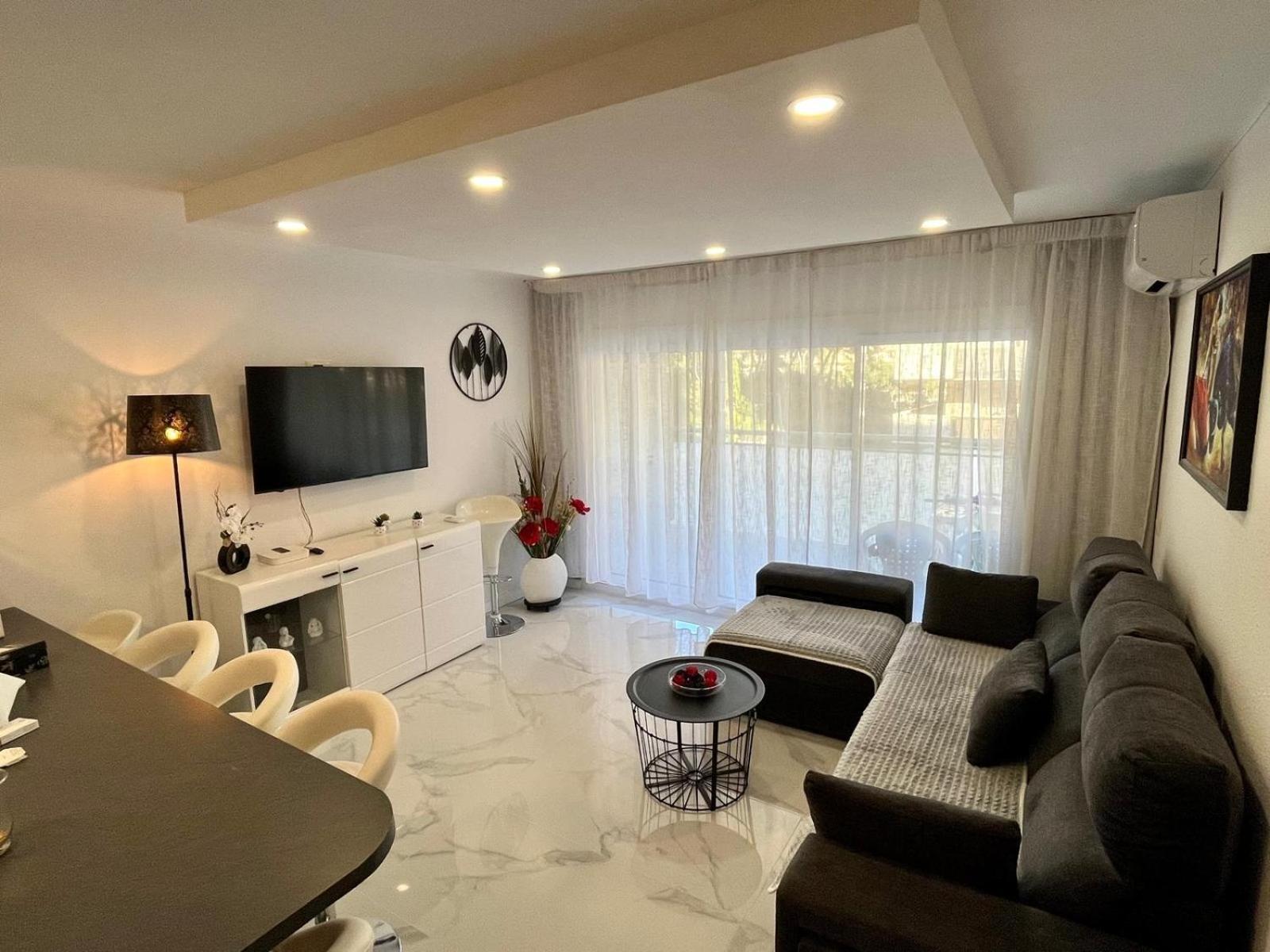 Chez Chantal 3 Chambres Au Centre Touristique De Salou Avec Garage מראה חיצוני תמונה